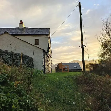 The Hayloft. Entire Barn Conversion Near Keswick *